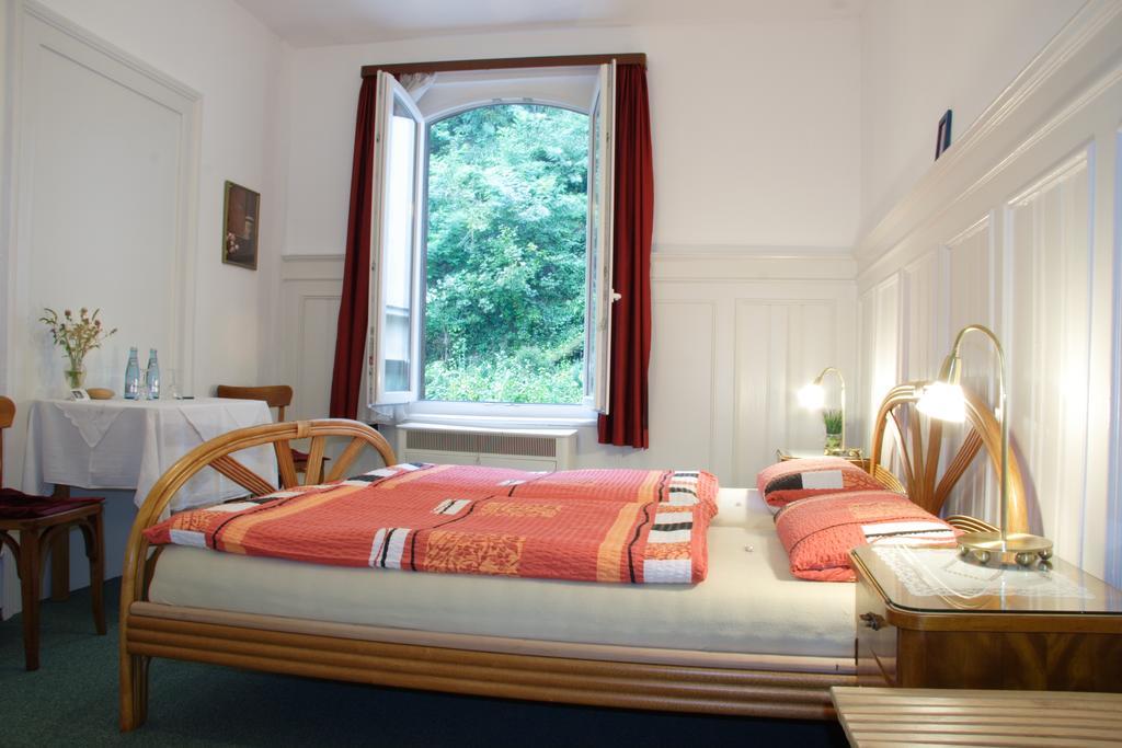 Pension Waldheim Freiburg Ruang foto