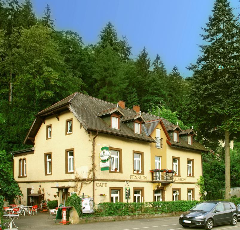 Pension Waldheim Freiburg Bagian luar foto