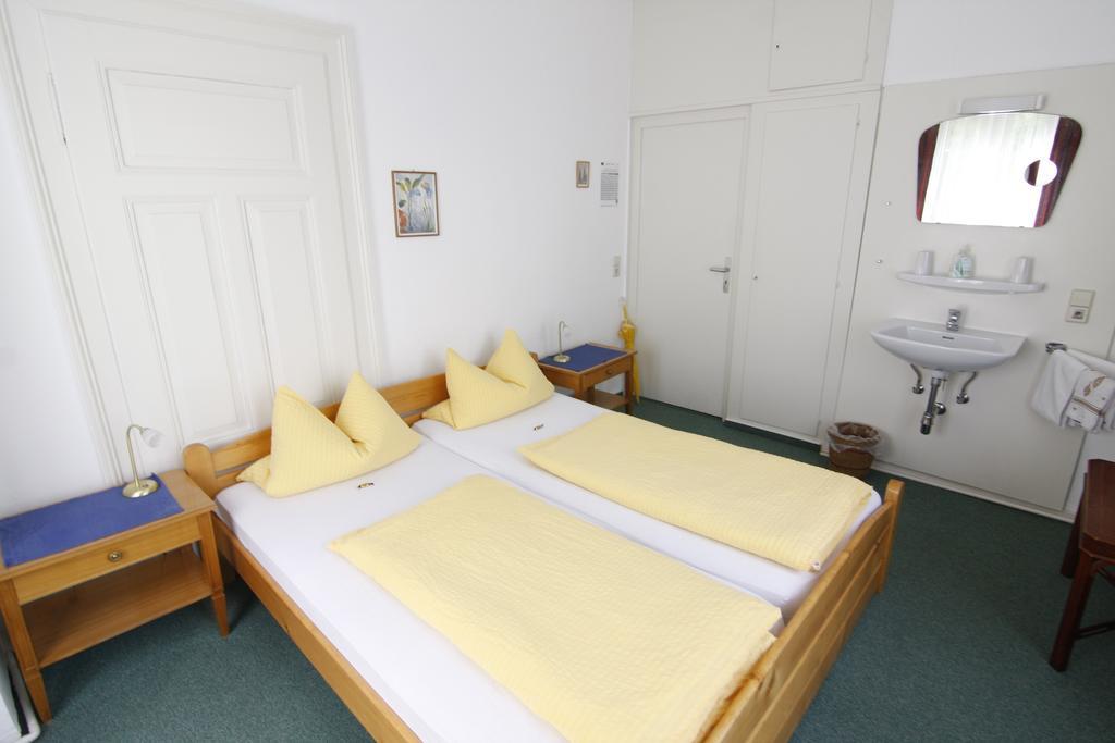 Pension Waldheim Freiburg Ruang foto